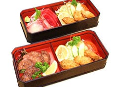 味くらべ みちのく定食/政宗定食 各2,200円